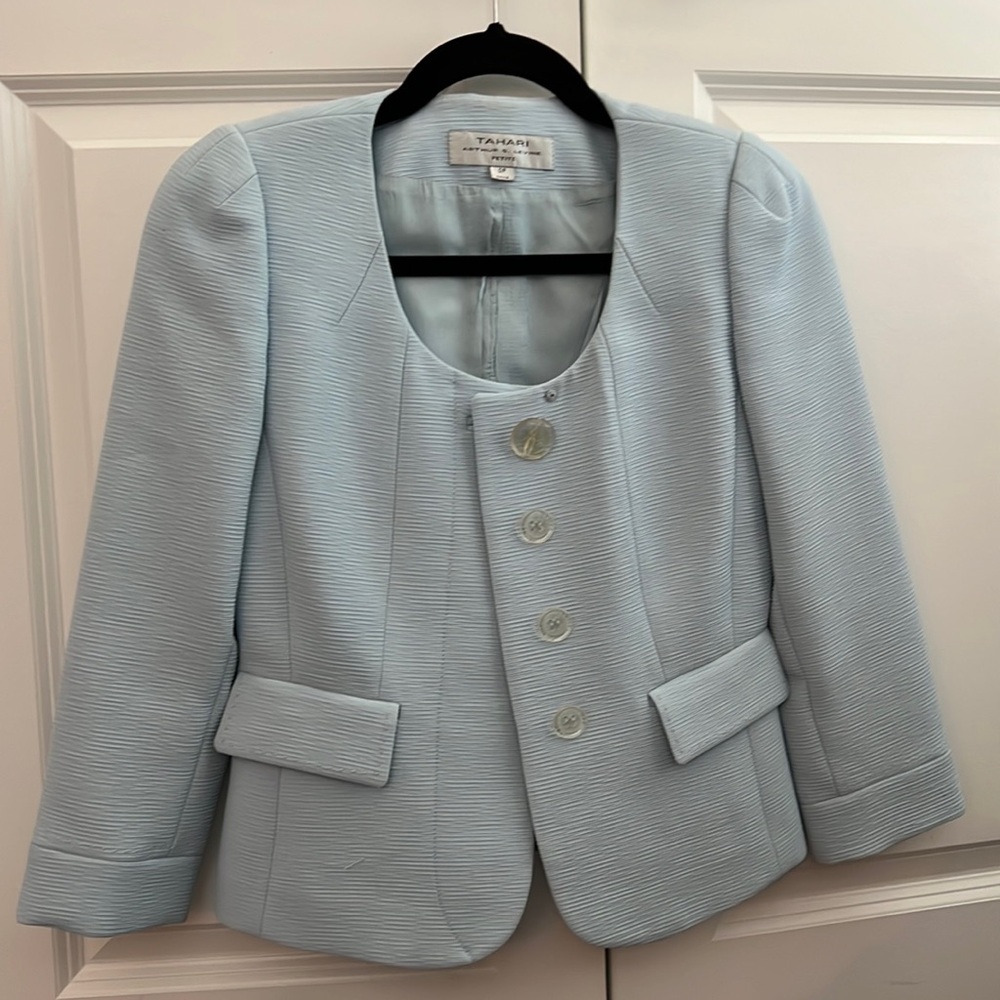 Tahari Blazer